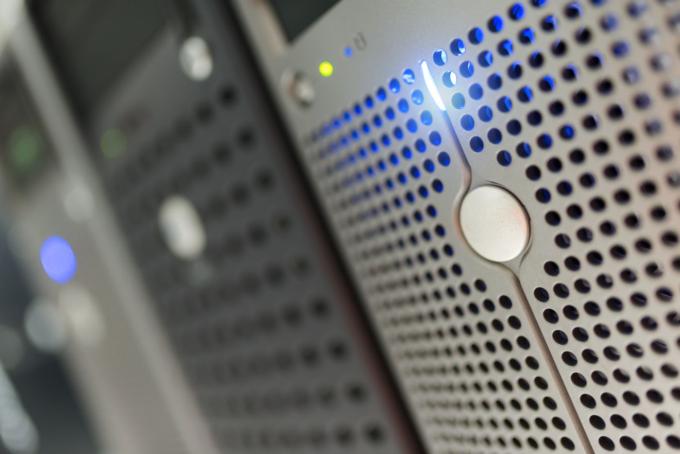 Server rack in a data centre